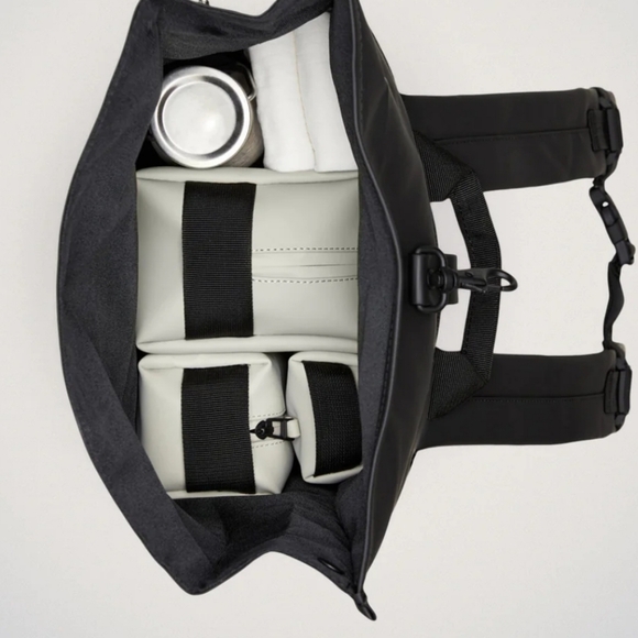 NWT Rain Backpack Rolltop Sand - Picture 11 of 11